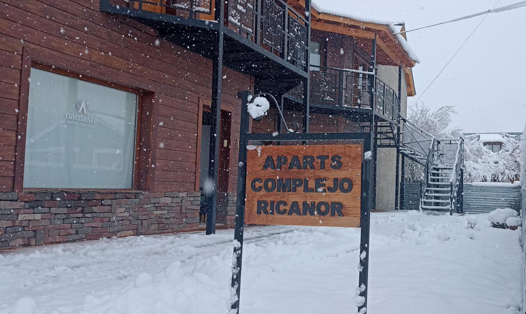 Aparts Complejo Ricanor El Chalten Dış mekan fotoğraf